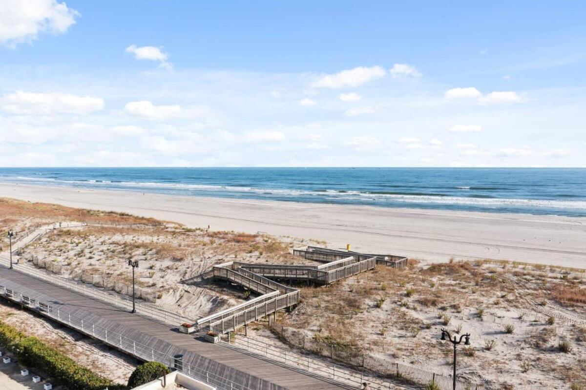 Modern 4Br 2Ba Apt Steps To The Beach Open Living Atlantic City Eksteriør billede