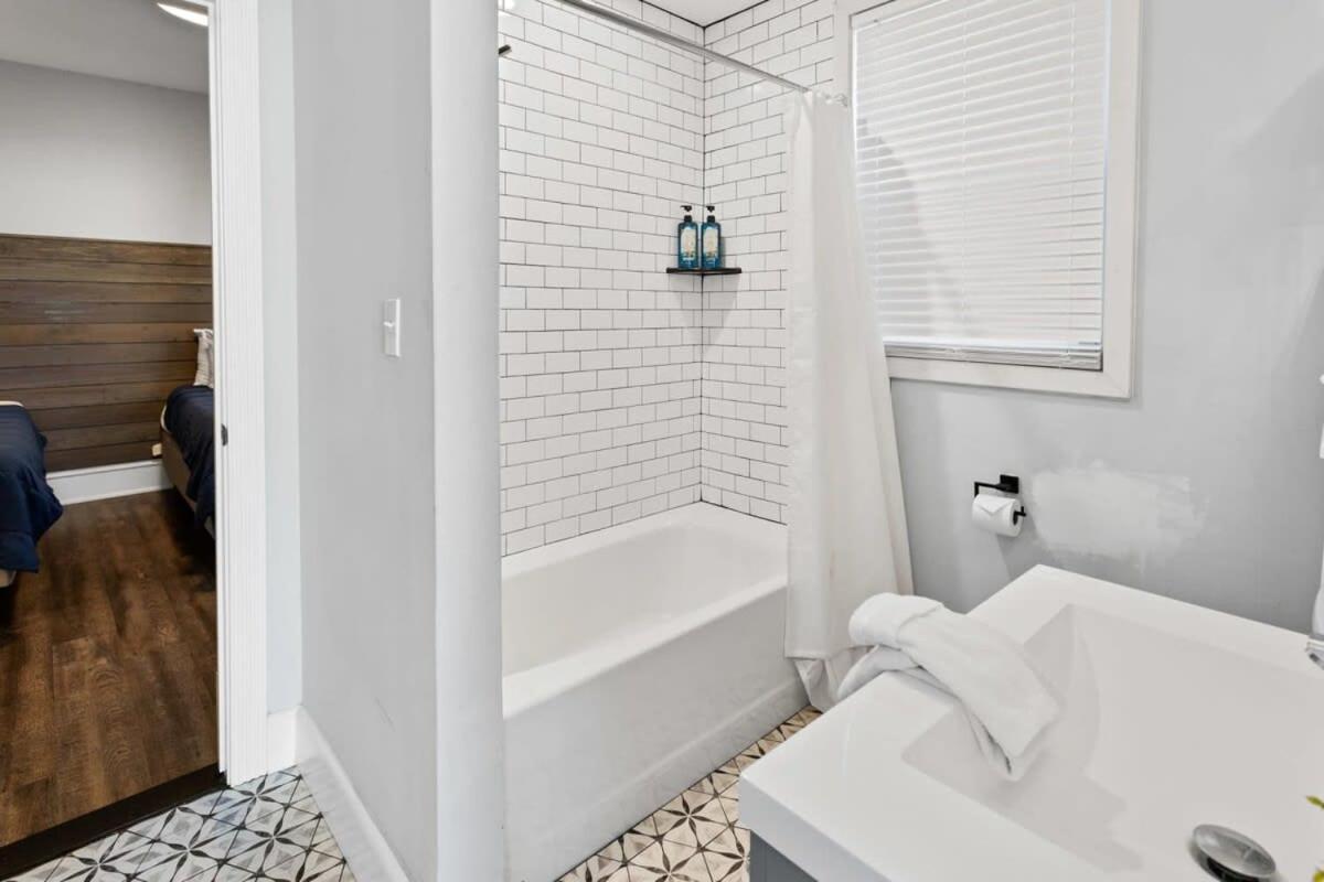 Modern 4Br 2Ba Apt Steps To The Beach Open Living Atlantic City Eksteriør billede